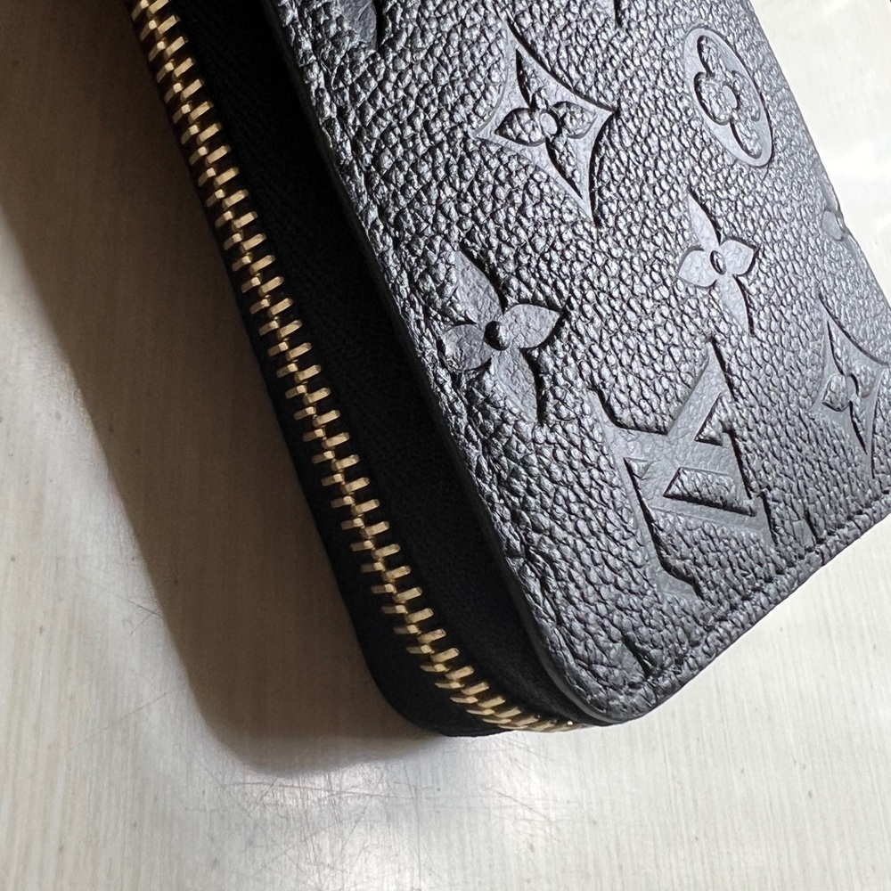 Louis Vuitton Zippy Wallet M61864 - Picture 14 of 15